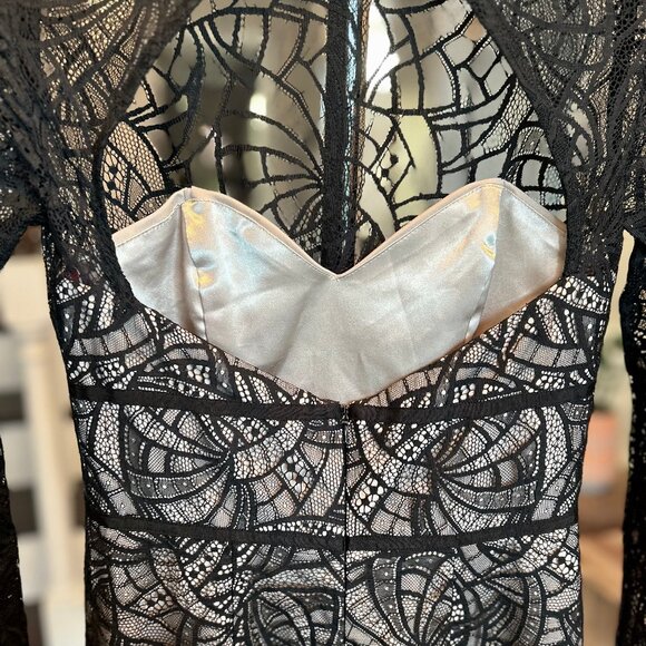 Monique Lhuillier Overtones Black Lace Art Deco Cocktail Event Sheath Dress Sz 4 - Picture 10 of 16